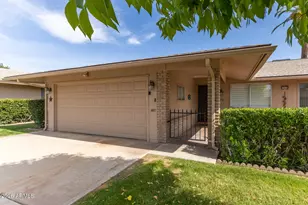 10428 W Roundelay Cir, Sun City, AZ 85351 - Photo 4