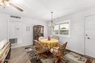 10428 W Roundelay Cir, Sun City, AZ 85351 - Photo 8