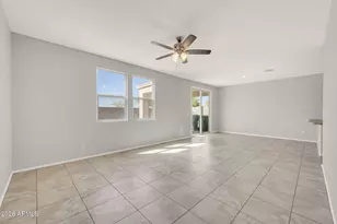 40525 W Helen Ct, Maricopa, AZ 85138 - Photo 8