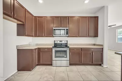 40525 W Helen Court, Maricopa, AZ 85138 - Photo 10