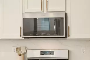 1918 W Lariat Ln, Phoenix, AZ 85085 - Photo 16