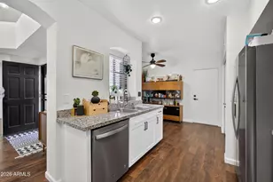 2623 N Carriage Ln, Chandler, AZ 85224 - Photo 12