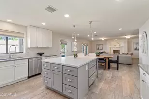 2402 E Kramer Cir, Mesa, AZ 85213 - Photo 10