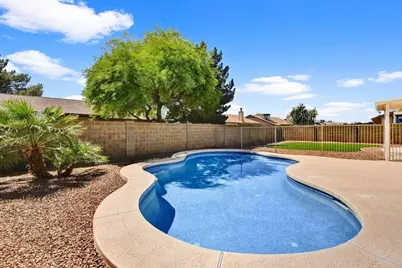 7331 W Windrose Drive, Peoria, AZ 85381 - Photo 2