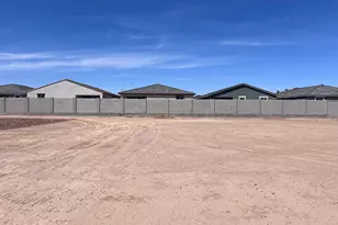 9532 W Gaby Rd, Tolleson, AZ 85353 - Photo 2