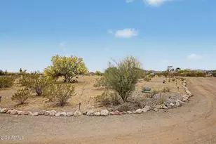 25408 W Adamanda Dr, Morristown, AZ 85342 - Photo 12