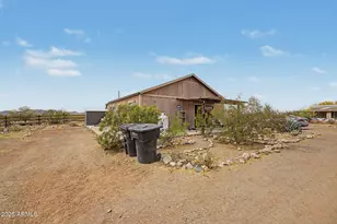 25408 W Adamanda Dr, Morristown, AZ 85342 - Photo 10