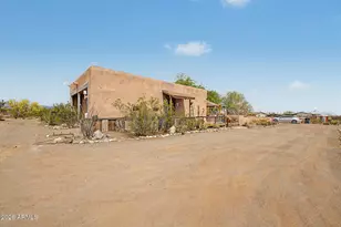 25408 W Adamanda Dr, Morristown, AZ 85342 - Photo 4