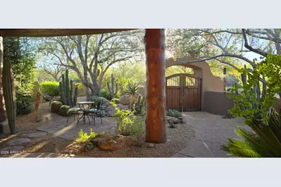 34640 N 79th Way, Scottsdale, AZ 85266 - Photo 2