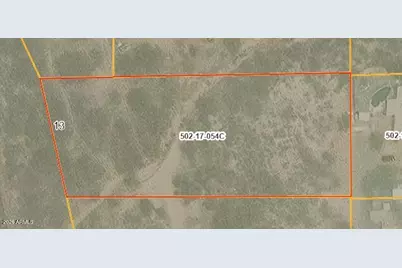 0 054C -- #13, Black Canyon City, AZ 85324 - Photo 1