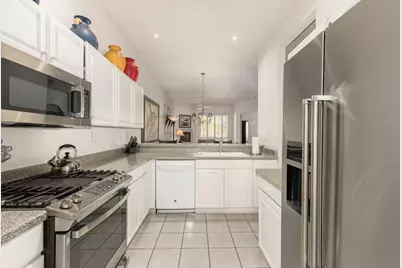 8270 N Hayden Road #2043, Scottsdale, AZ 85258 - Photo 4