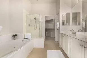 8270 N Hayden Rd, Scottsdale, AZ 85258 - Photo 24