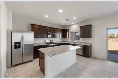 25447 W Weir Avenue, Buckeye, AZ 85326 - Photo 2