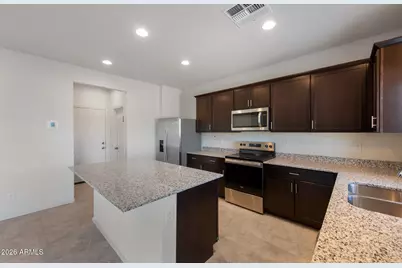 25447 W Weir Avenue, Buckeye, AZ 85326 - Photo 4