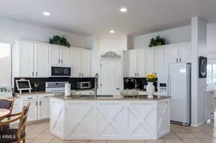 2352 S Boca Cir, Mesa, AZ 85209 - Photo 14