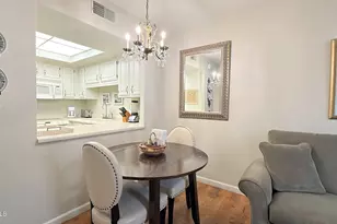 10330 W Thunderbird Blvd, Sun City, AZ 85351 - Photo 8