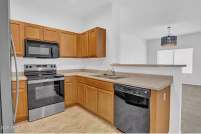 1716 W Cortez Street #202, Phoenix, AZ 85029 - Photo 4