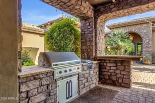 2529 E Vaughn Ct, Gilbert, AZ 85234 - Photo 82