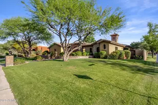 2529 E Vaughn Ct, Gilbert, AZ 85234 - Photo 74