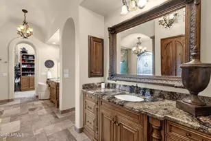 2529 E Vaughn Ct, Gilbert, AZ 85234 - Photo 32