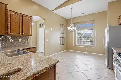 16679 W Saguaro Lane, Surprise, AZ 85388 - Photo 20