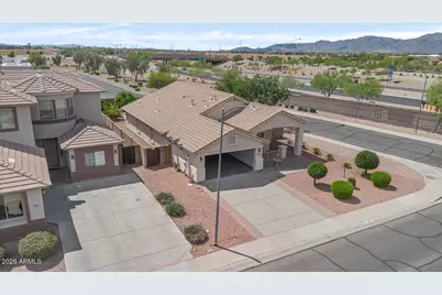 16679 W Saguaro Lane, Surprise, AZ 85388 - Photo 10