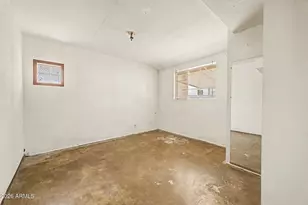 3650 N 39th St, Phoenix, AZ 85018 - Photo 18