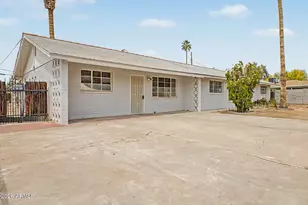 3650 N 39th St, Phoenix, AZ 85018 - Photo 10