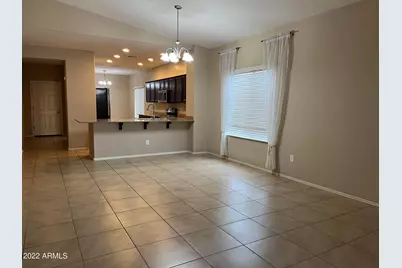 2656 E Gillcrest Road, Gilbert, AZ 85298 - Photo 6