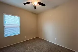 2656 E Gillcrest Rd, Gilbert, AZ 85298 - Photo 14