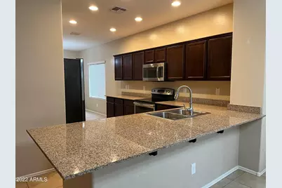 2656 E Gillcrest Road, Gilbert, AZ 85298 - Photo 4