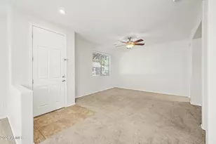 3905 S Napa Ln, Gilbert, AZ 85297 - Photo 8