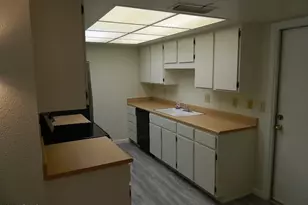 18663 N Palomar Dr, Sun City West, AZ 85375 - Photo 4