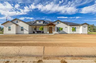 17428 W Rose Ln, Waddell, AZ 85355 - Photo 8