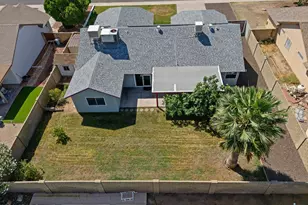 8708 W Golden Ln, Peoria, AZ 85345 - Photo 26