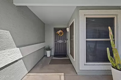 8708 W Golden Lane, Peoria, AZ 85345 - Photo 4