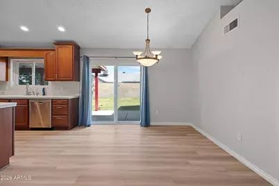 8708 W Golden Lane, Peoria, AZ 85345 - Photo 6