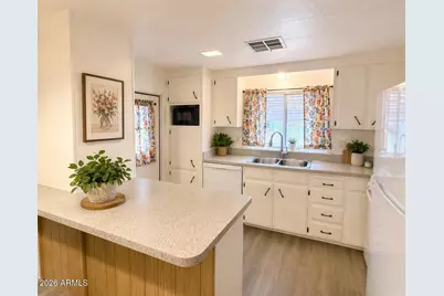 10701 N 99th Avenue #162, Peoria, AZ 85345 - Photo 2