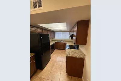 4562 W Maryland Avenue, Glendale, AZ 85301 - Photo 2