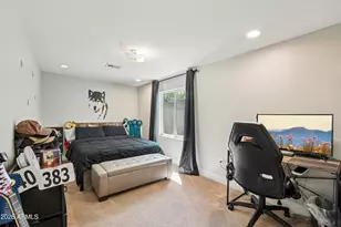 2644 E Sylvia St, Phoenix, AZ 85032 - Photo 22