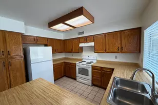 5102 E Bannock St, Phoenix, AZ 85044 - Photo 4