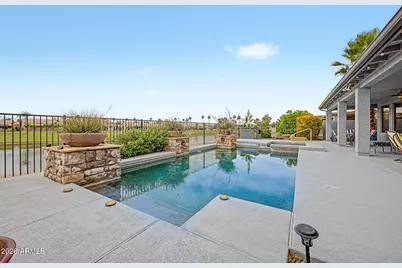 24619 S Lakeway Circle SE, Sun Lakes, AZ 85248 - Photo 2