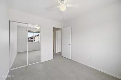 21862 N 40th Place, Phoenix, AZ 85050 - Photo 18