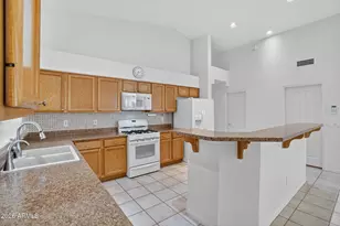 2078 N 132nd Dr, Goodyear, AZ 85395 - Photo 8