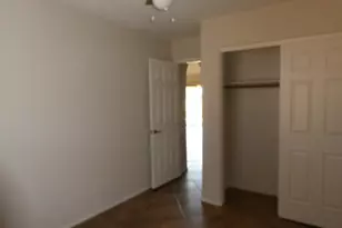 8553 W Sierra Vista Dr, Glendale, AZ 85305 - Photo 14