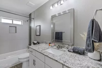 5344 E Diamond Avenue, Mesa, AZ 85206 - Photo 18