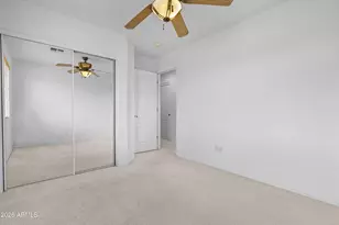 1802 E Donner Dr, Phoenix, AZ 85042 - Photo 32