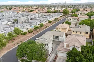 1802 E Donner Dr, Phoenix, AZ 85042 - Photo 36