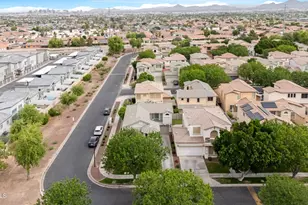 1802 E Donner Dr, Phoenix, AZ 85042 - Photo 38