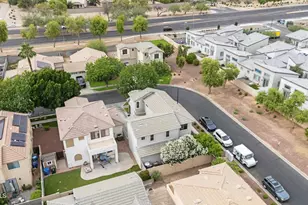 1802 E Donner Dr, Phoenix, AZ 85042 - Photo 44